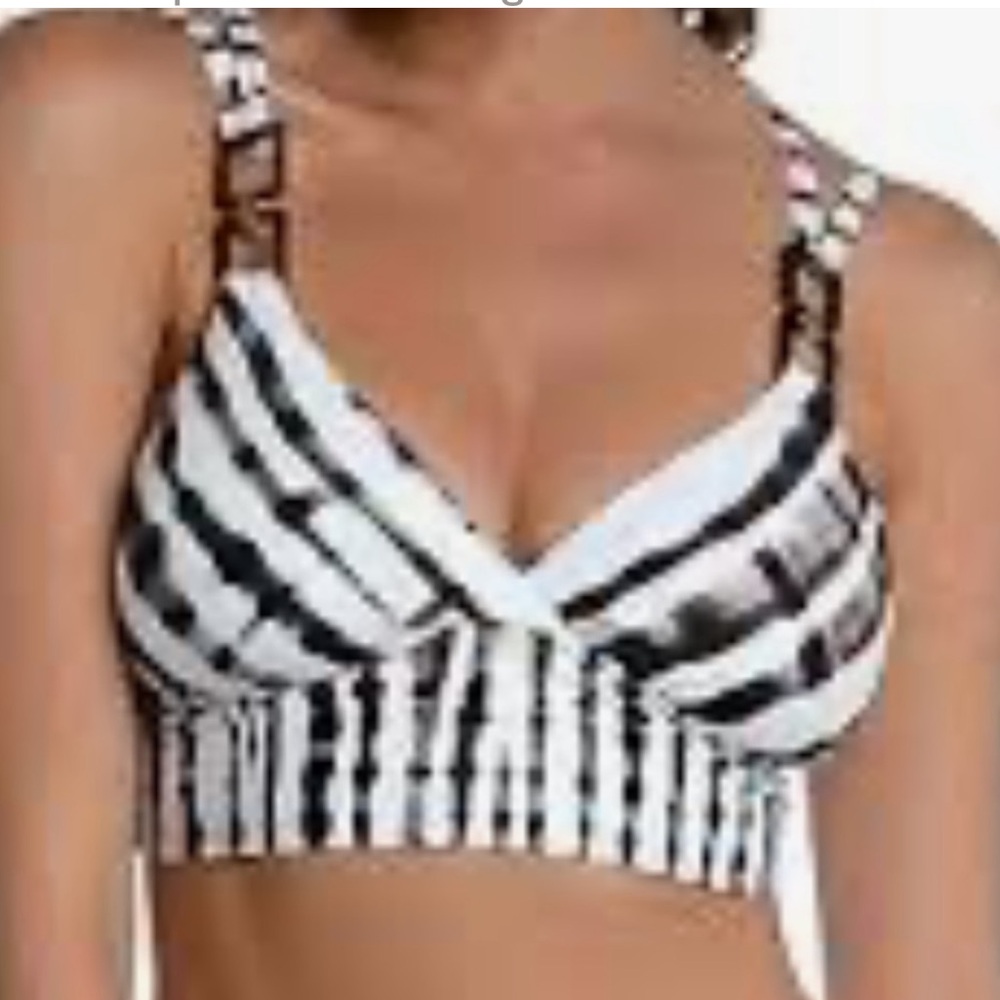 La Blanca Swimsuit Top size 16‎